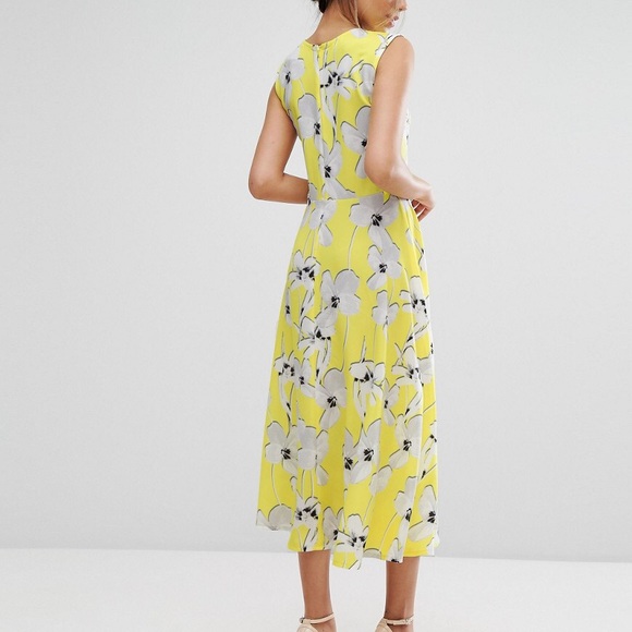 Every Cloud ASOS Floral Midi Dress - Picture 3 of 5
